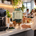 Fântână de apă ÔPURE 12L din sticlă reciclată – la birou, în pauza de cafea